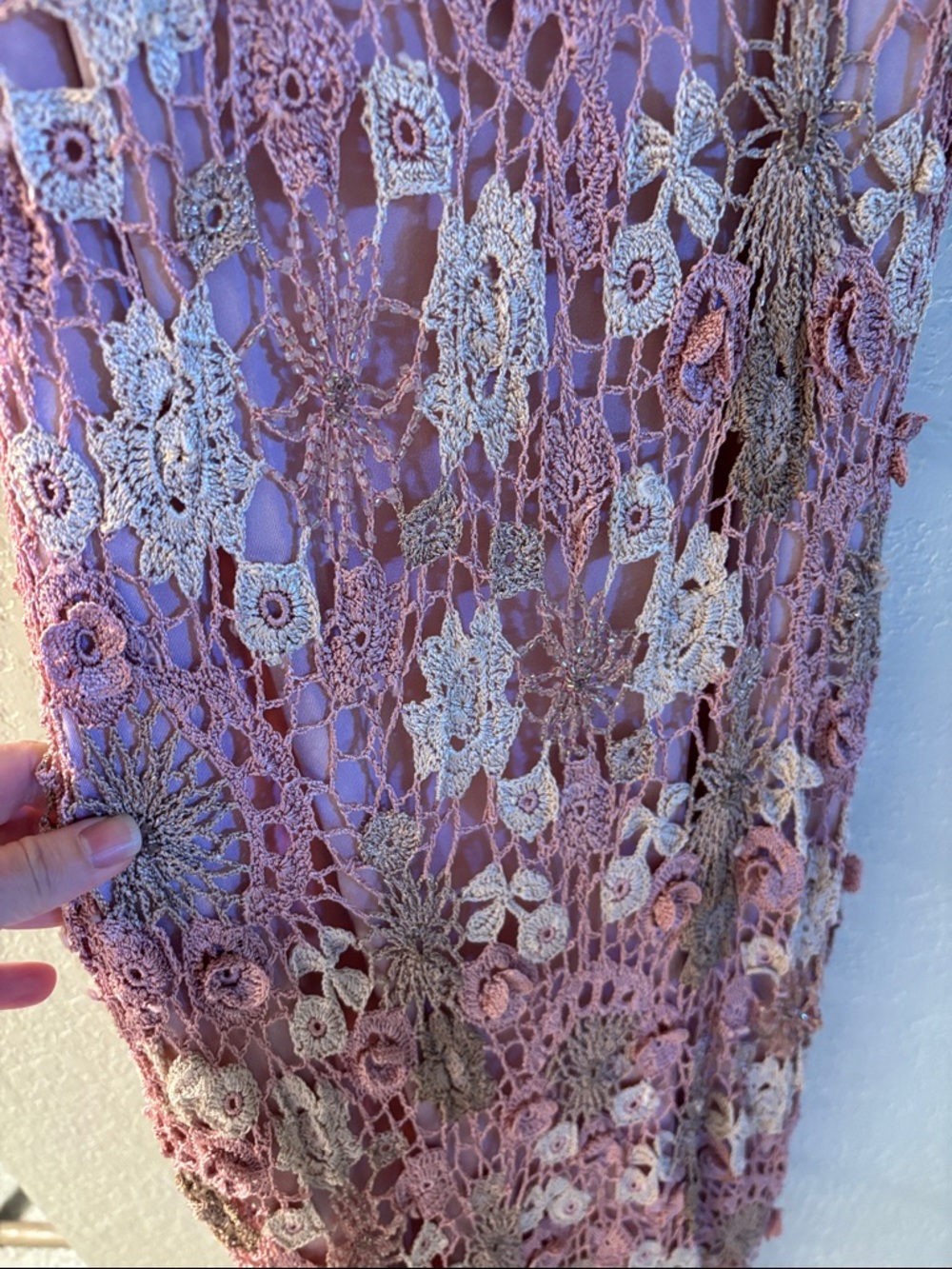 Vintage Karen Millen bohemian Crochet Floral Midi Dress in Pink and Cream 2 - Picture 3 of 8